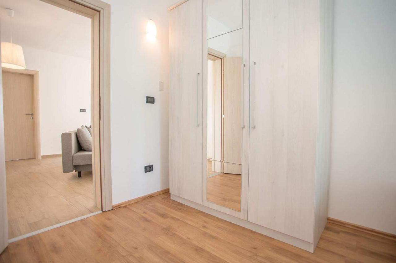 Apartment Mario 2 Poreč Exteriör bild